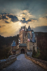MPP907 - Fairytale Castle - 12x18