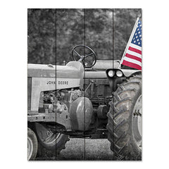 RIG101PAL - Tractor with American Flag - 16x12